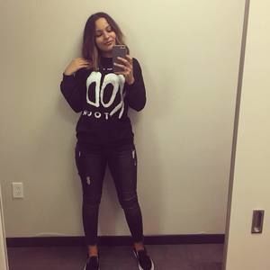 Meet your Posher, Lillian